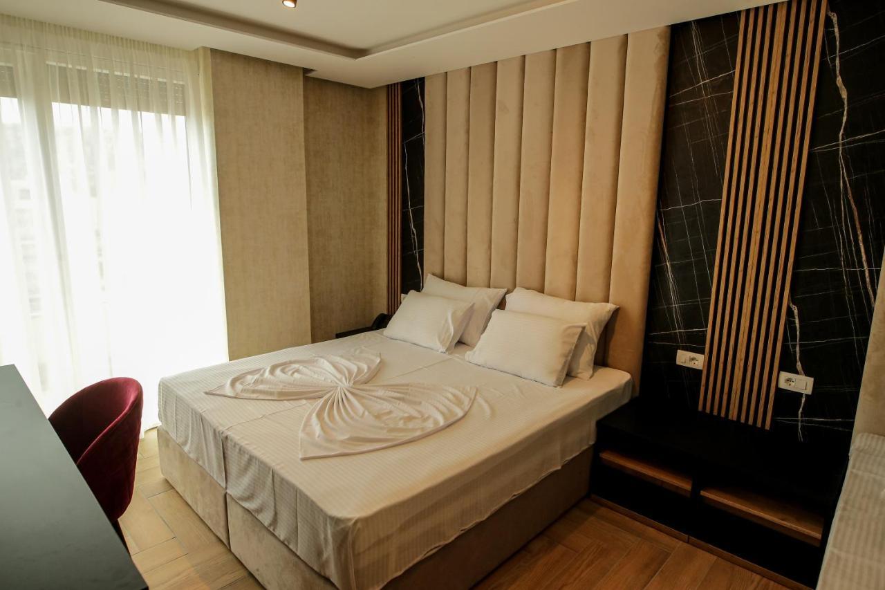 Rozafa Blu Hotel Shëngjin Zewnętrze zdjęcie