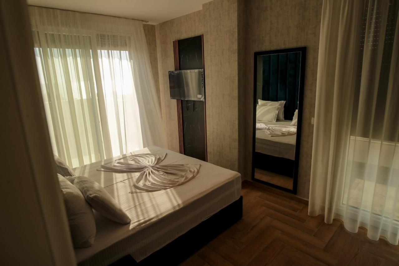 Rozafa Blu Hotel Shëngjin Zewnętrze zdjęcie