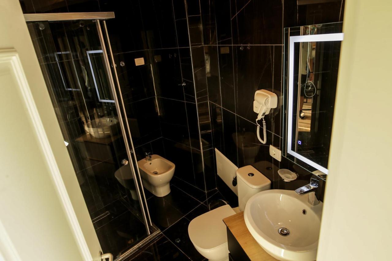 Rozafa Blu Hotel Shëngjin Zewnętrze zdjęcie