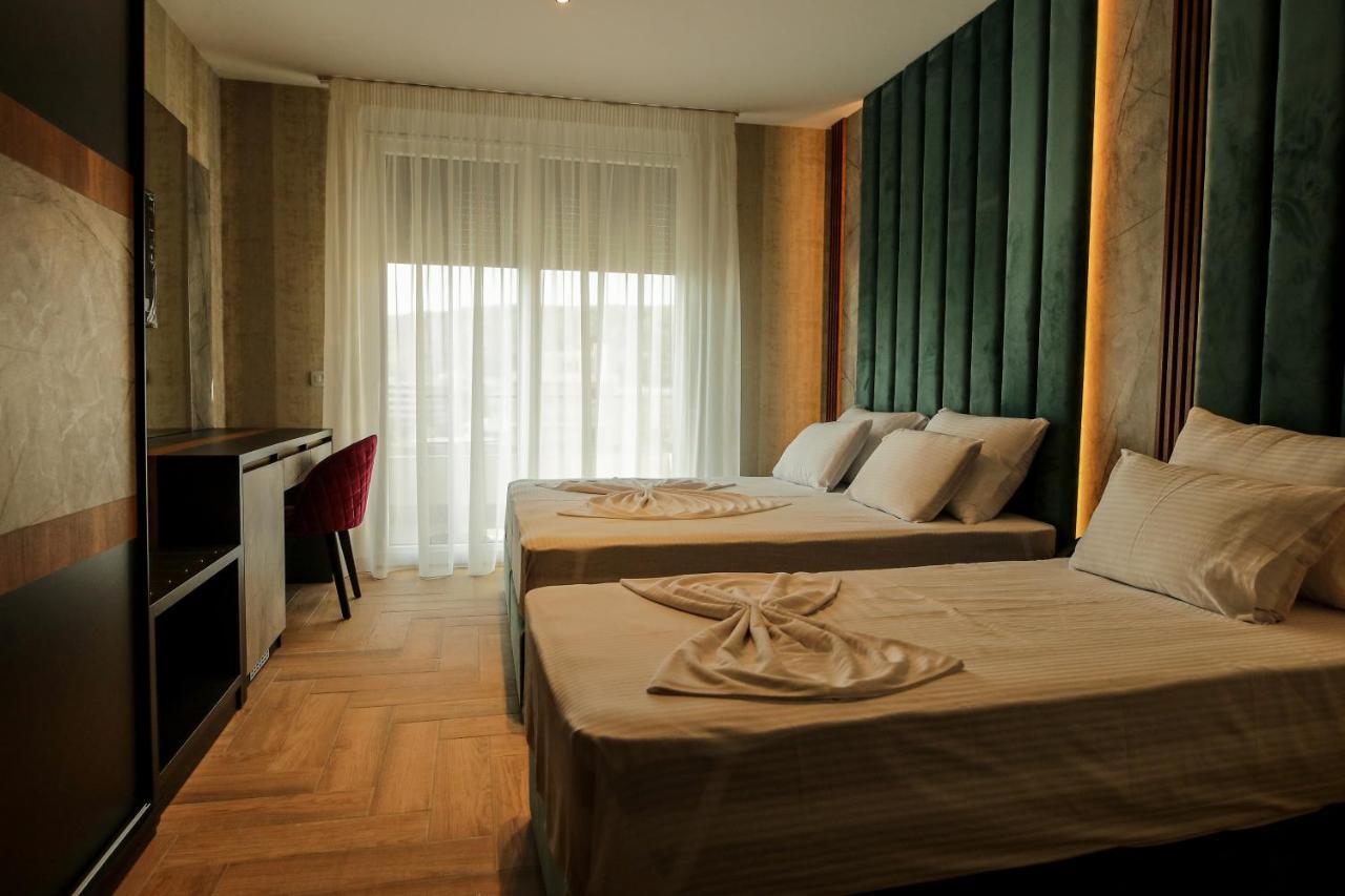 Rozafa Blu Hotel Shëngjin Zewnętrze zdjęcie