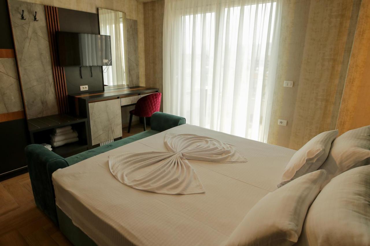 Rozafa Blu Hotel Shëngjin Zewnętrze zdjęcie