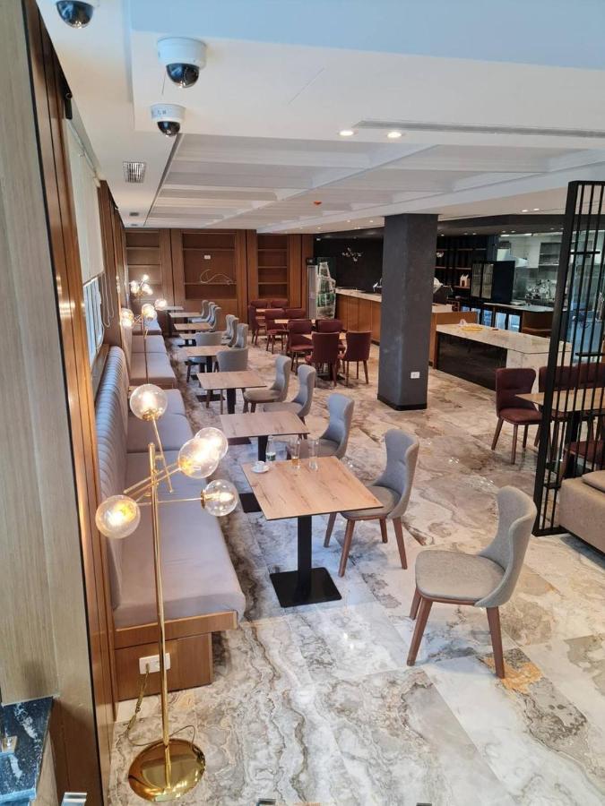 Rozafa Blu Hotel Shëngjin Zewnętrze zdjęcie